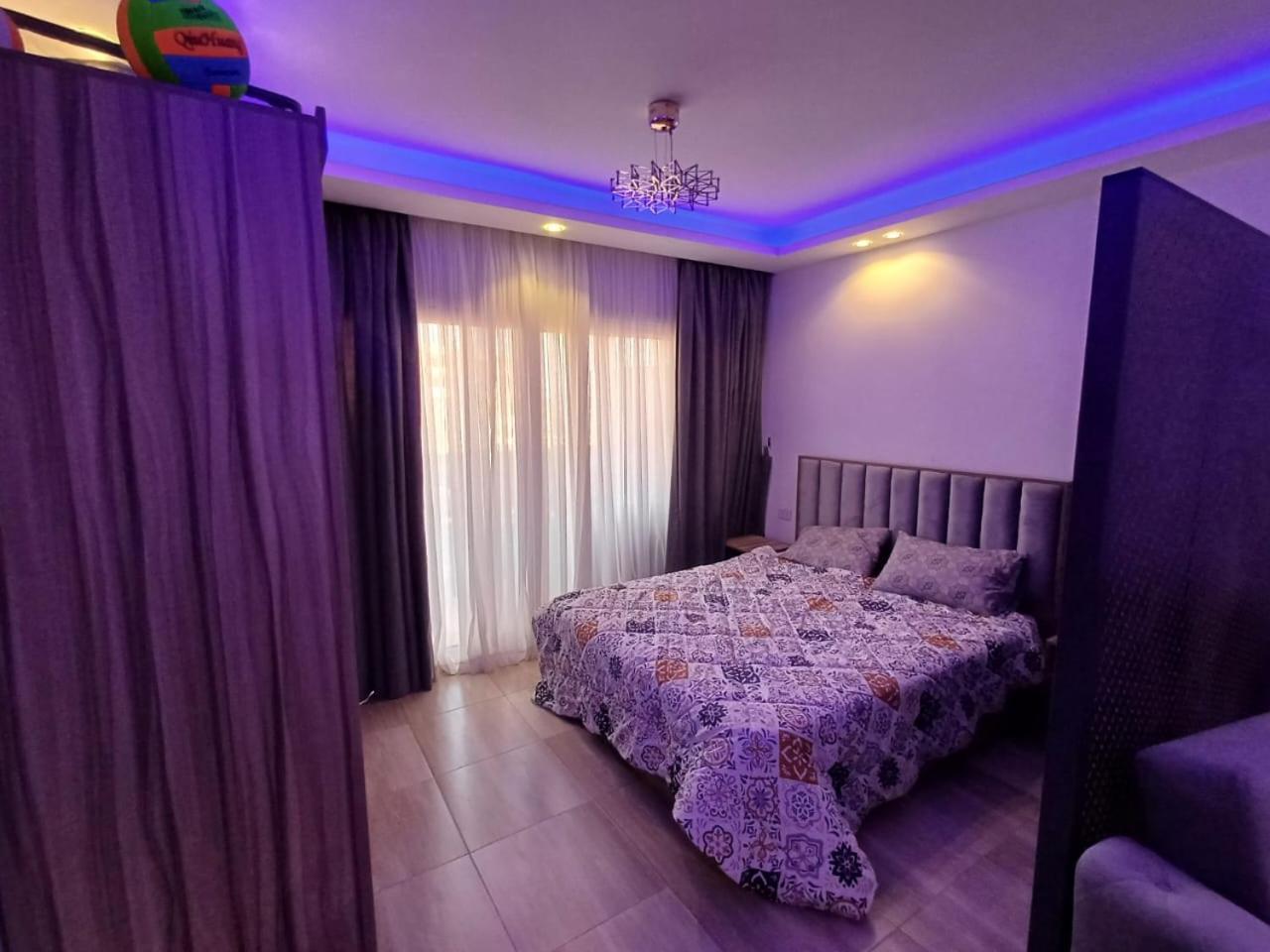 Alhambra Avenue Apartament *